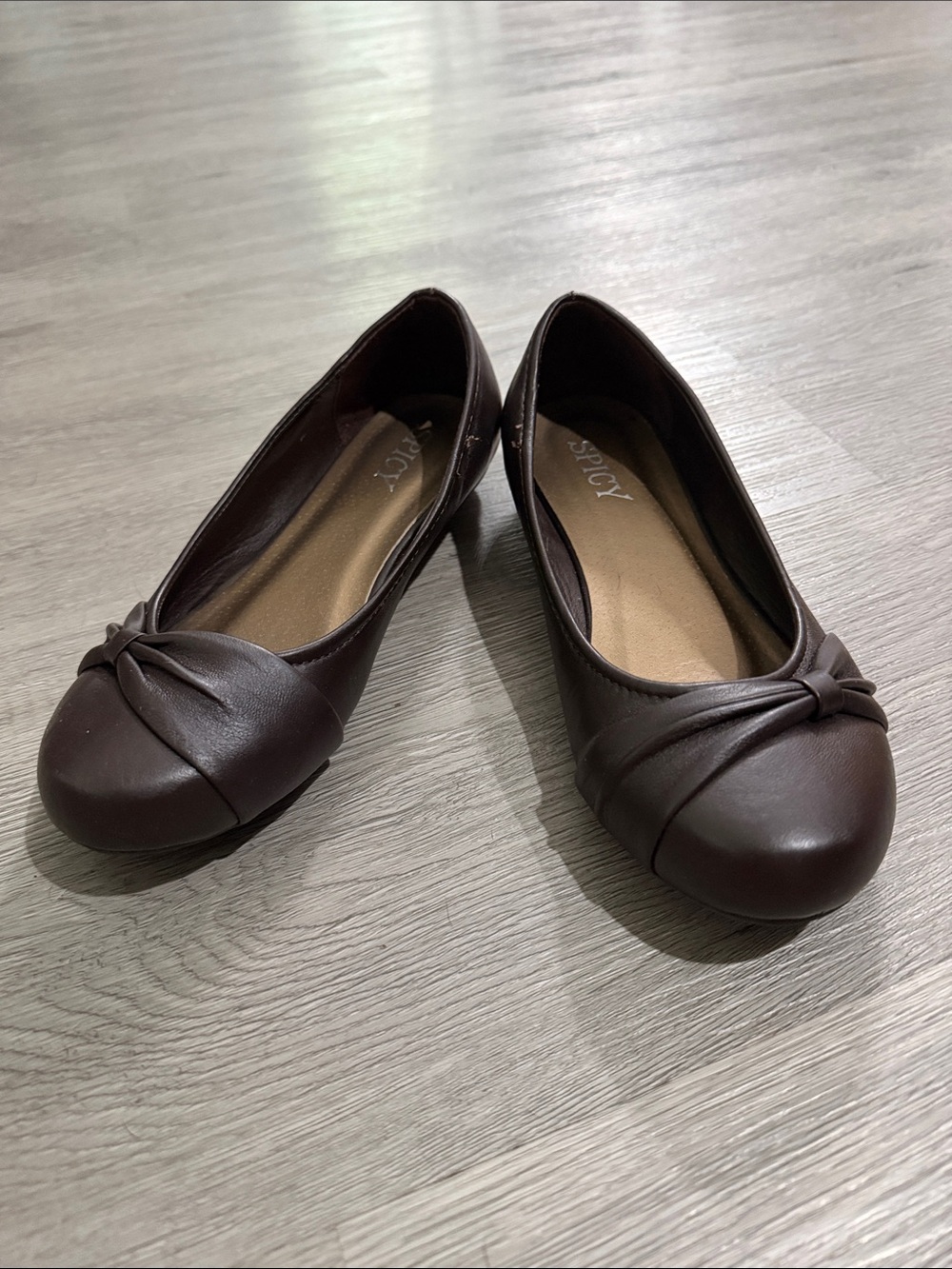 Spicy Classic Knot Ballet Flats - Brown  Sz 8  EUC worn once